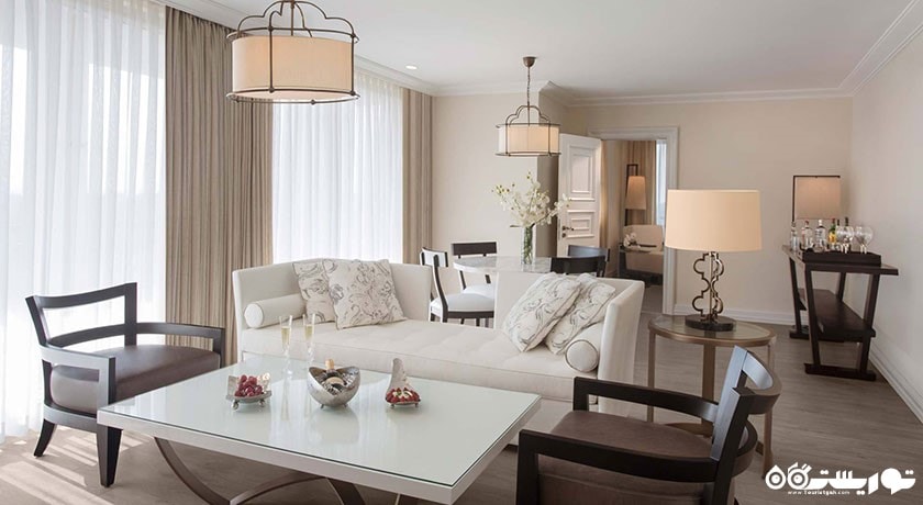 محوطه نشیمن سوئیت کینگ